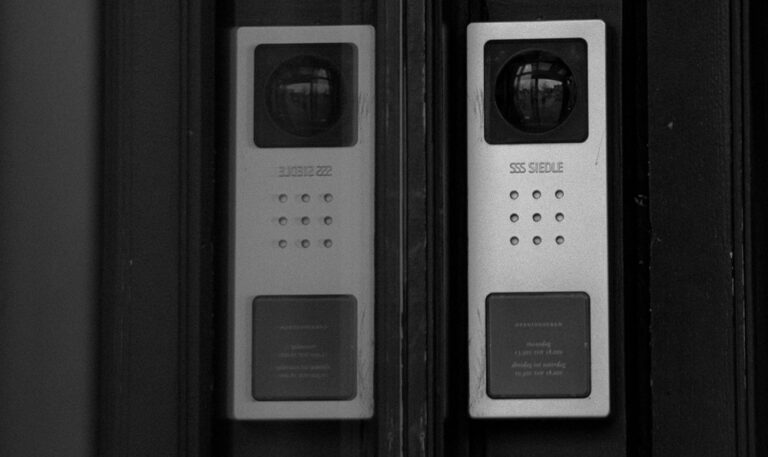 Cómo funciona el acceso remoto en sistemas de cerradura digital
