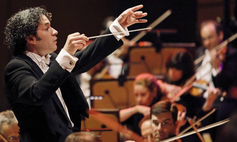 Dudamel estará de gira por Europa en octubre con la Filarmónica de Nueva York