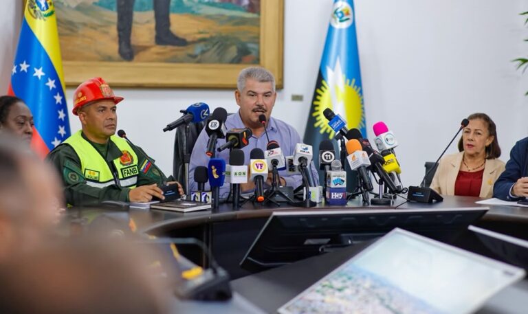 Gobernador: Ni estructuras ni sistema de servicios del Zulia sufrieron daños por el sismo