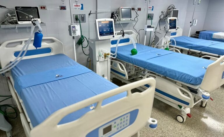 Gobernador entrega UCI del General del Sur con 17 cupos para un total de 124 en la región