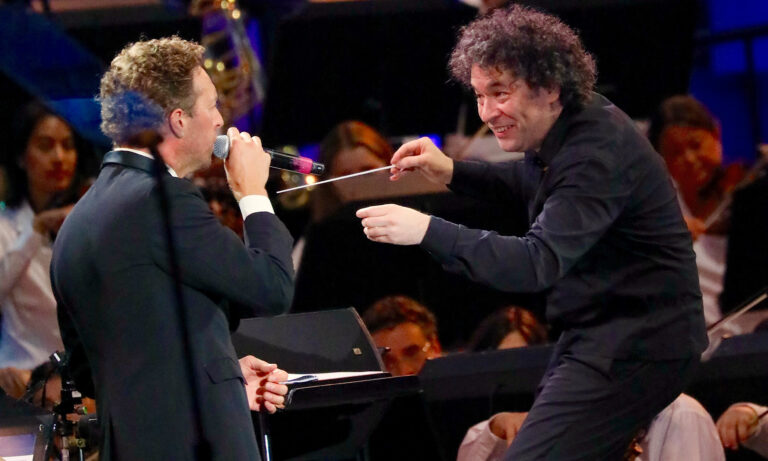 Gustavo Dudamel se despide de la Filarmónica de Los Ángeles en concierto por Venezuela