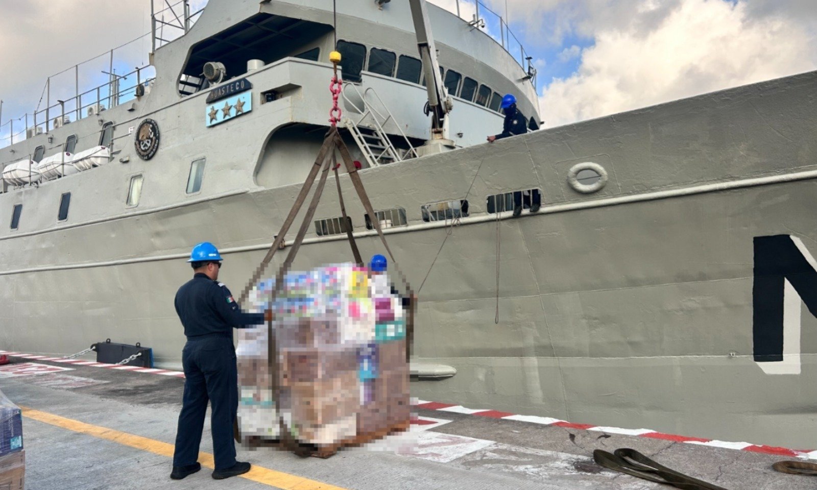 Dos buques mexicanos parten con más de 718 toneladas de ayuda para Venezuela