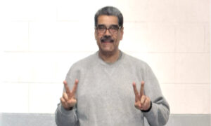 Maduro reaparece en redes sociales con fotos desde la cárcel de Nueva York