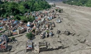 Suman más de 290 muertos y más de 1.400 desaparecidos en Nepal y Tíbet tras deslave