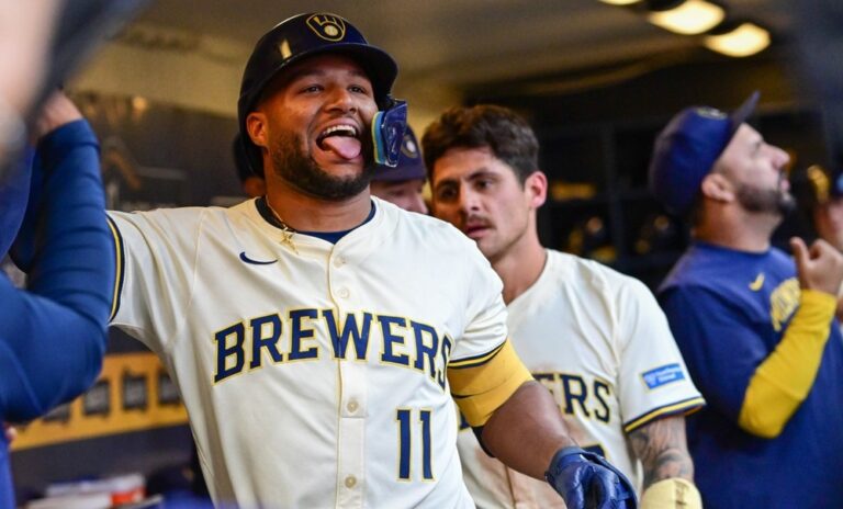 Jackson Chourio triplica, dispara jonrón y se une a Acuña Jr., Cabrera y Odor