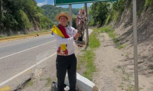 Joven peregrina más de 600 kilómetros en honor a José Gregorio Hernández