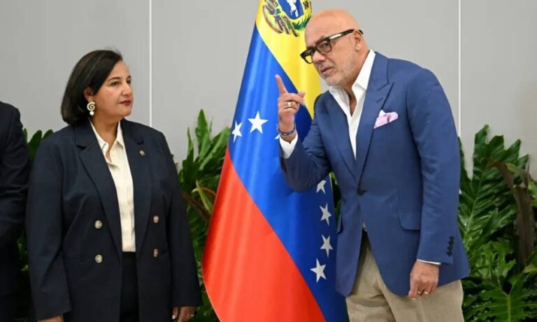 Plataforma Unitaria ratifica su hoja de ruta para la transición ante el diálogo