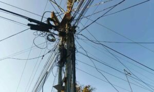 En Panamericano suman 17 horas sin luz y exigen restitución urgente del servicio