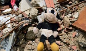 Estiman al menos 603 niños, niñas y adolescentes muertos por el doble terremoto