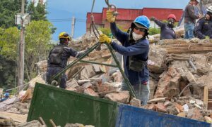 De la Espriella decreta estado de emergencia económica, social y ecológica por el terremoto