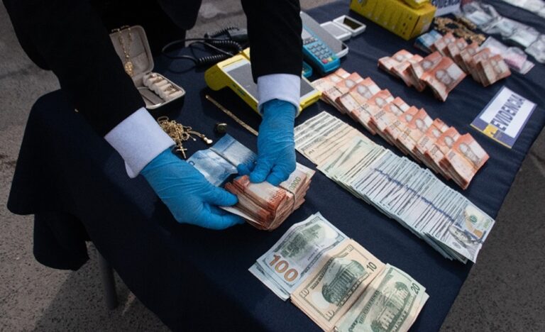 Chile pide a EE. UU. extradición de 2 venezolanos imputados por blanqueo del “Tren de Aragua”