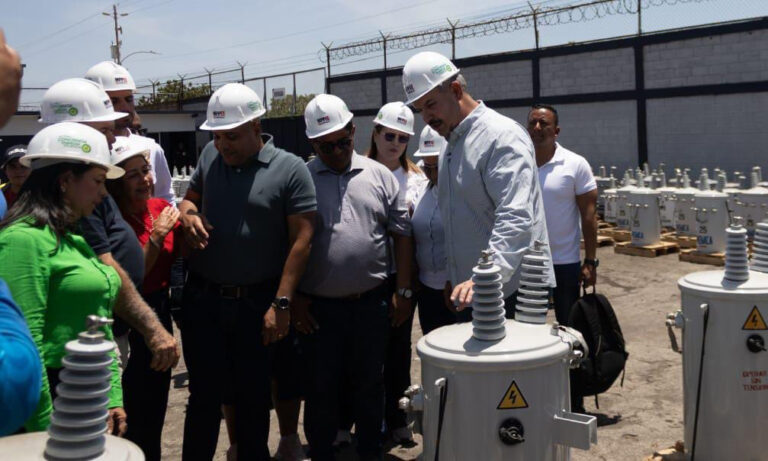 Alcaldía de Maracaibo recibe 70 transformadores para atender fallas eléctricas