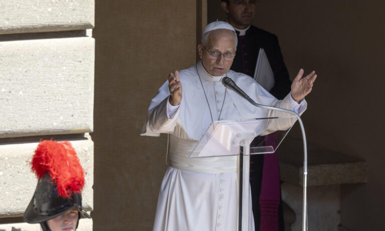 Papa León XIV pide ayuda para Nepal tras la devastadora riada