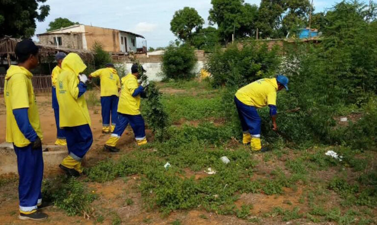 Alcaldía de Maracaibo activa jornada de saneamiento en cuatro puntos del oeste