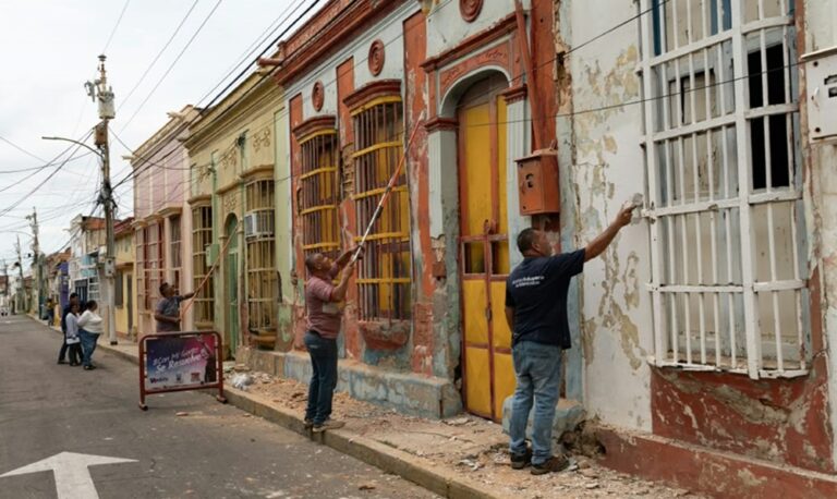 ‎Alcaldía rehabilitará fachadas de más 62 viviendas en Santa Lucía
