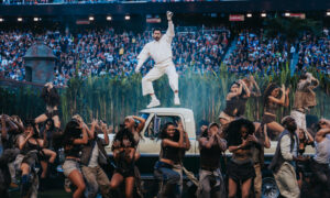 Bad Bunny gana su primer Emmy por el show de medio tiempo del Super Bowl