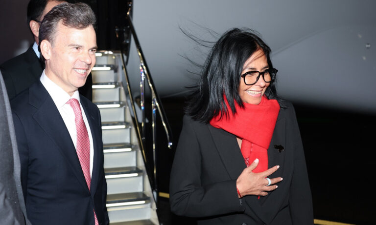 Delcy Rodríguez llega a Nueva York para participar en la Asamblea General de la ONU