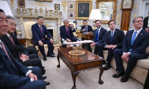 Trump ofrece a Xi Jinping trabajar para un “futuro mejor”