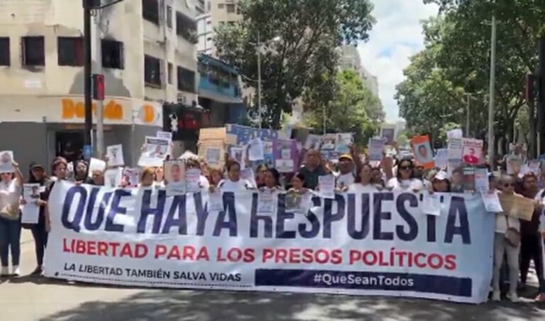 Familiares de presos políticos reclaman ante el Ministerio Público: “La impunidad se mantiene”