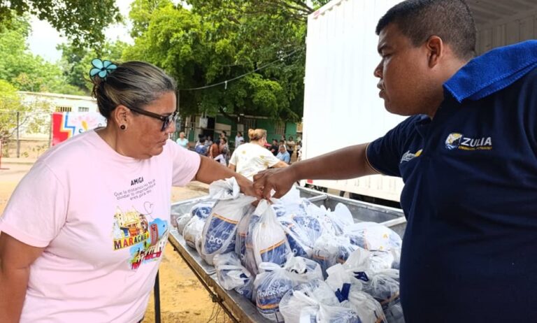 Benefician a 5.000 familias en jornadas de Campo Soberano y Bodega Móvil desplegadas por la Gobernación