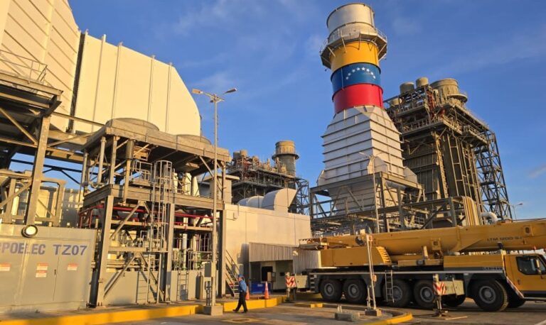 Gobernador anuncia que Termozulia incorporará 520 megavatios al sistema eléctrico regional