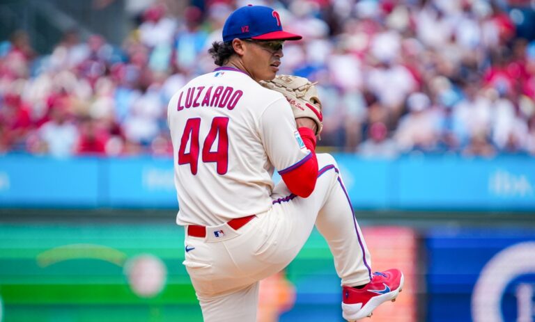 Designan a Jesús Luzardo pitcher del mes en la Liga Nacional
