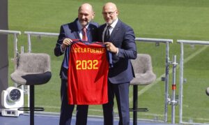 De la Fuente tras renovar como seleccionador español hasta 2032: “Lo mejor está por llegar”