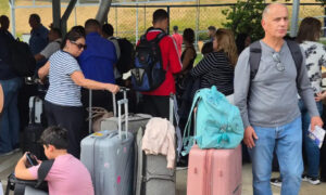 Maiquetía reactiva sus vuelos internacionales con terminales temporales