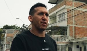 Rescatista de bebé en Cali a un mes del terremoto: “Cuando lloró hasta lo aplaudimos”