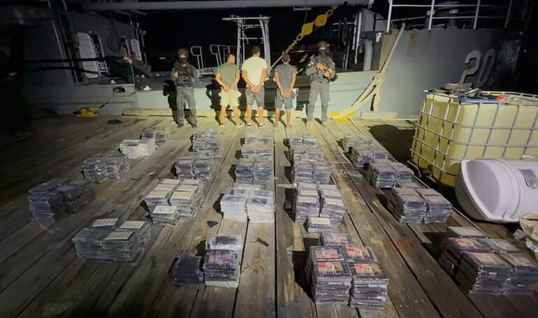 Detienen a un venezolano y dos colombianos con 595 paquetes de cocaína en Dominicana