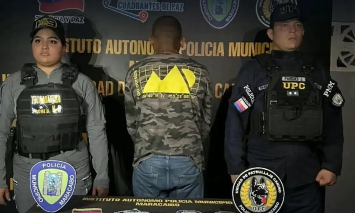Agrede a una compradora en su piñatería por pagarle en bolívares