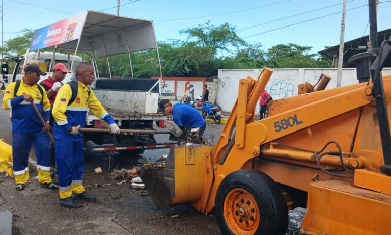 Autoridades reportan daños menores en Maracaibo tras fuertes lluvias