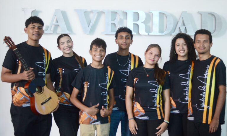 Gaiteritos de Amparo presenta “El calor de mi tierra”