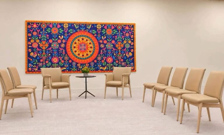 El arte del zuliano Luis Montiel resalta en la Misión de Venezuela ante la ONU