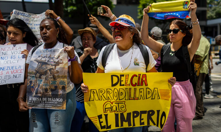 Protestan en Caracas en rechazo a la participación de Delcy Rodríguez ante la ONU