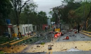 Atentado con carro bomba deja 3 heridos en el Cauca