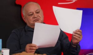 Cabello advierte sanciones penales contra quienes agredieron a trabajador de Farmatodo