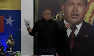 Cabello tilda de “show” las denuncias de Machado y la insta a regresar al país