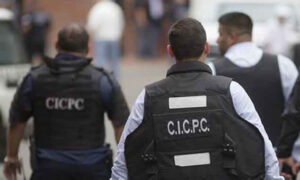 Acusan a pareja de fotografiar y difundir fotos íntimas de niñas en centro de tareas dirigidas en Colón