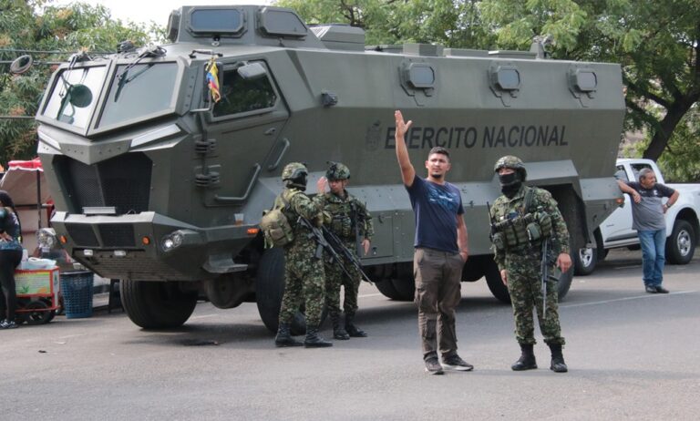 Colombia militariza Cúcuta tras ola de violencia