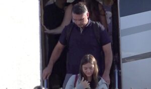 Flávio Bolsonaro llega a Miami tras huir de Brasil después de perder las elecciones