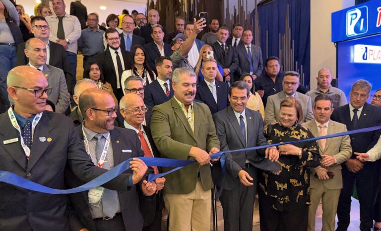 Gobernador acompaña inauguración de la Expo Partes 2026