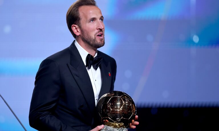 Kane se corona con el Balón de Oro por delante de Mbappé y Lamine Yamal