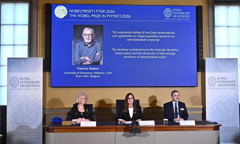 El Nobel de Física premia al belga Francis Halzen por sus descubrimientos sobre neutrinos